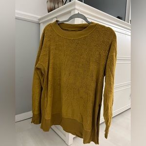 Aerie Chilled Out Oversized Sherpa Crewneck with Side Slits- Mustard Color